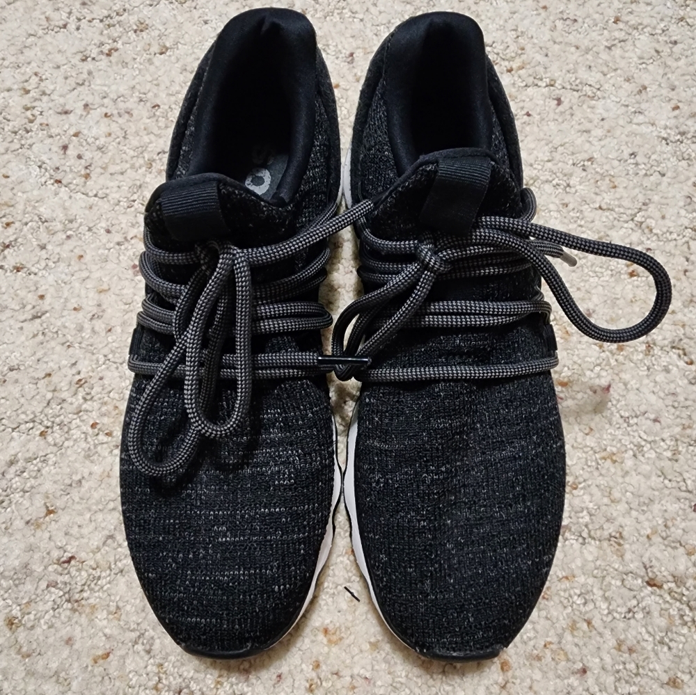 amphibious hiking boots